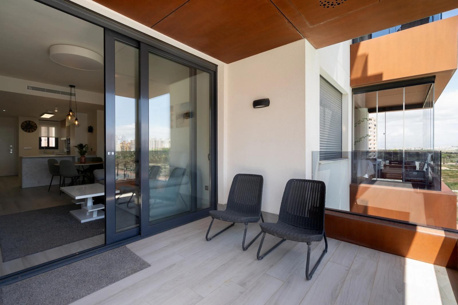 Huoneisto Guardamar del Segura, Alicante, Espanja 2 makuuhuonetta, 73 m2 No. 196650