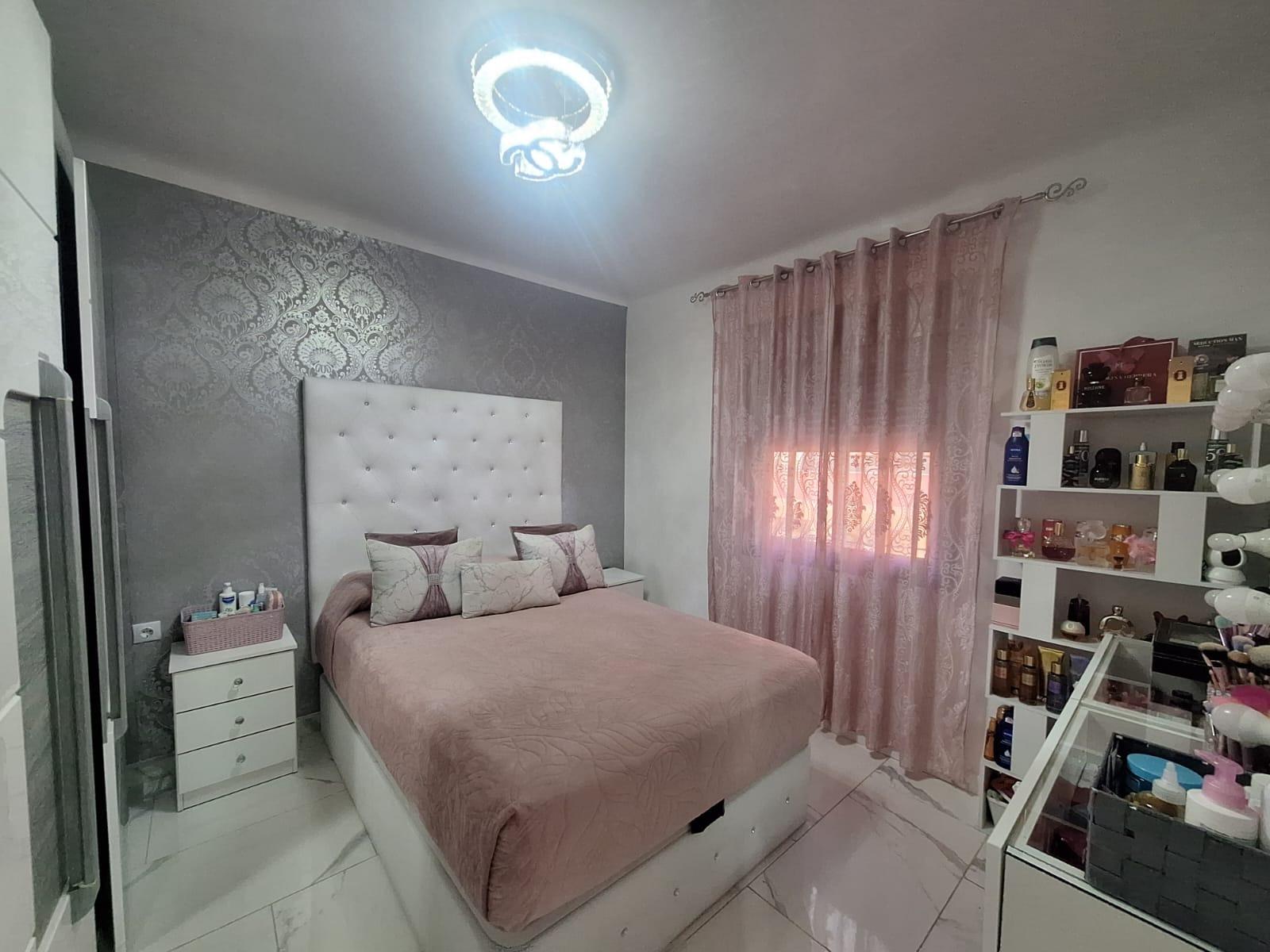 Apartamento en Alicante, España 2 dormitorios, 65 m2 No. 196651