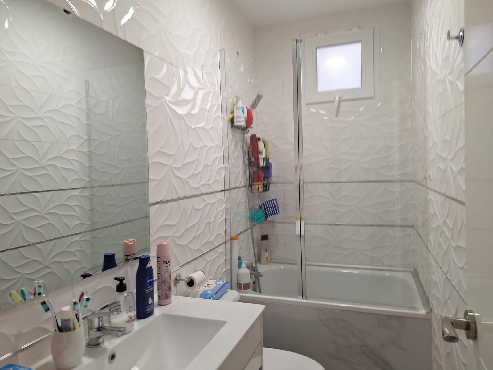 Apartamento en Alicante, España 2 dormitorios, 65 m2 No. 196651