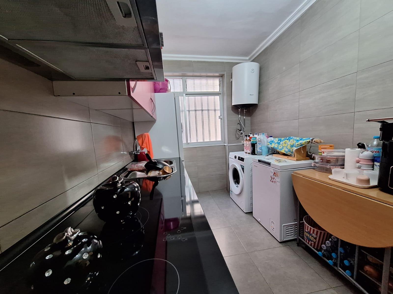 Apartamento en Alicante, España 2 dormitorios, 65 m2 No. 196651