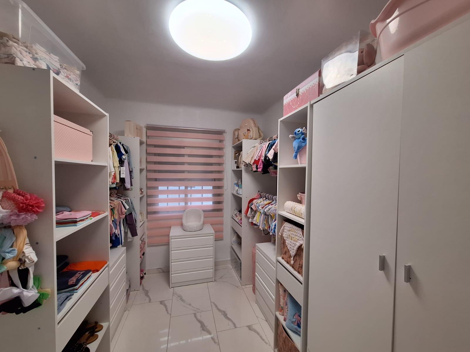 Apartamento en Alicante, España 2 dormitorios, 65 m2 No. 196651