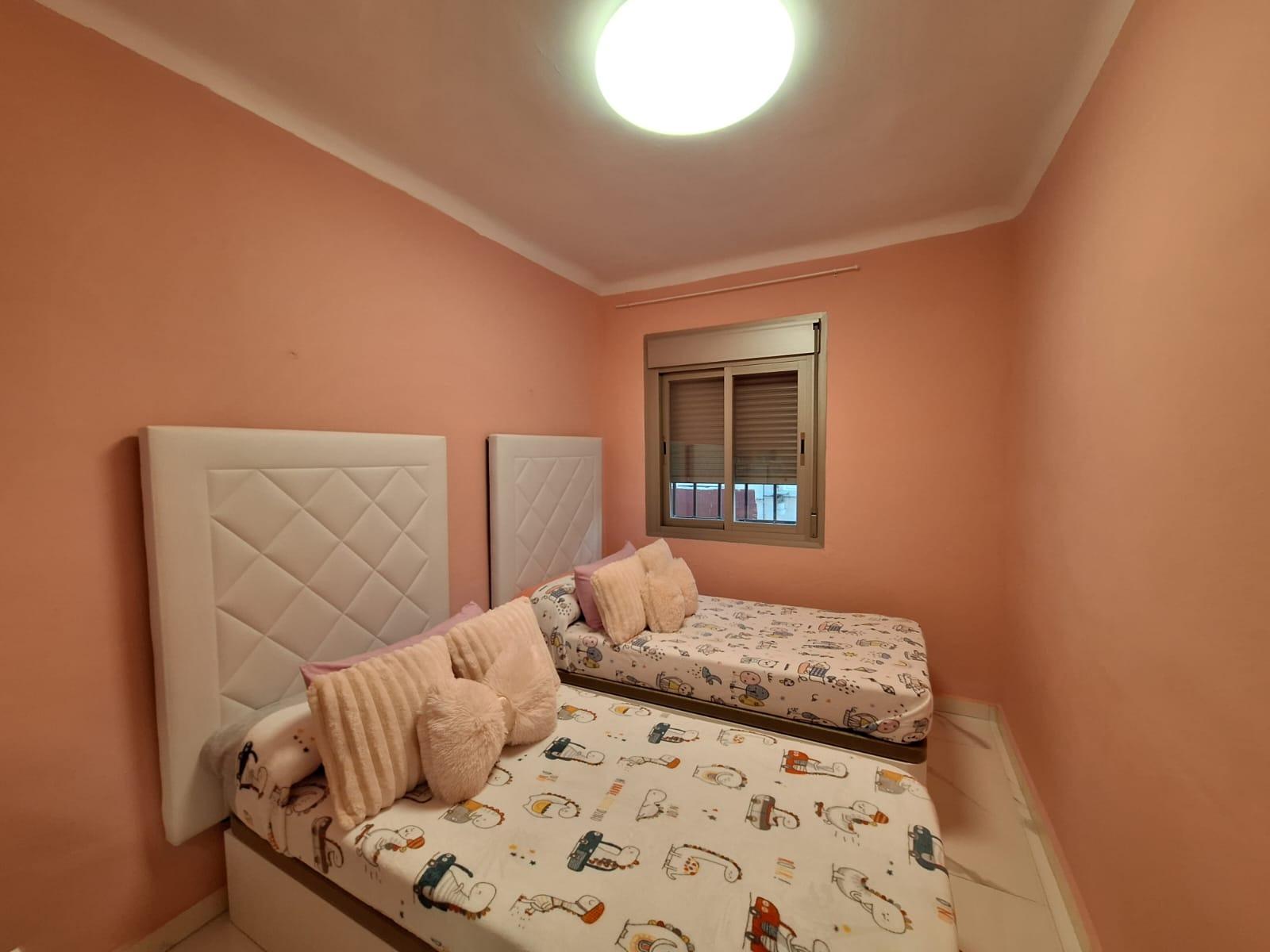 Apartamento en Alicante, España 2 dormitorios, 65 m2 No. 196651
