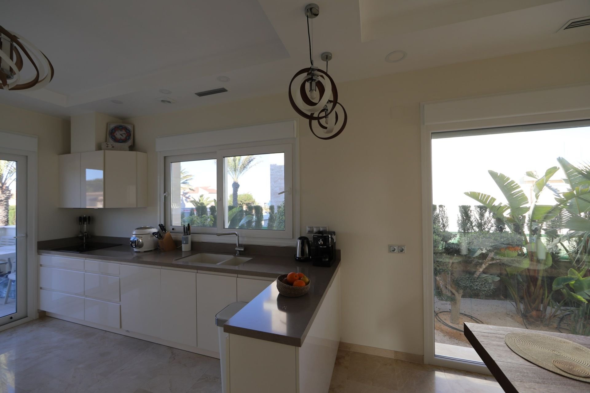 Villa i Orihuela, Alicante, Spanien 4 sovrum, 316 kvm. Nr. 95786