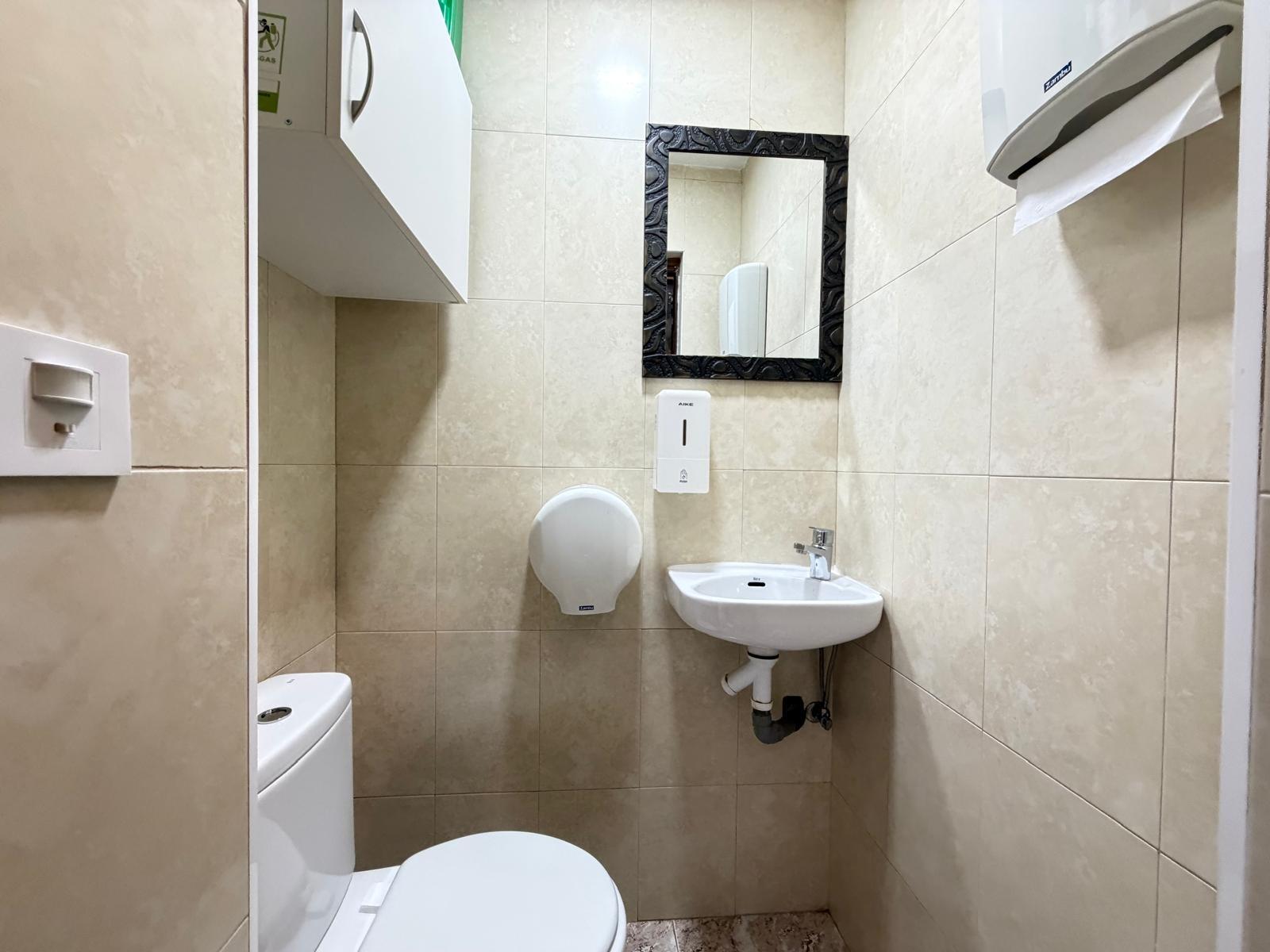 Komerciāls īpašums Torrevieja, Alicante, Spānijā 57 m2 Nr. 165947