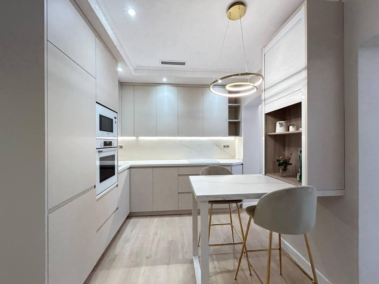 Huoneisto Madrid, Espanja 2 makuuhuonetta, 113 m2 No. 165945