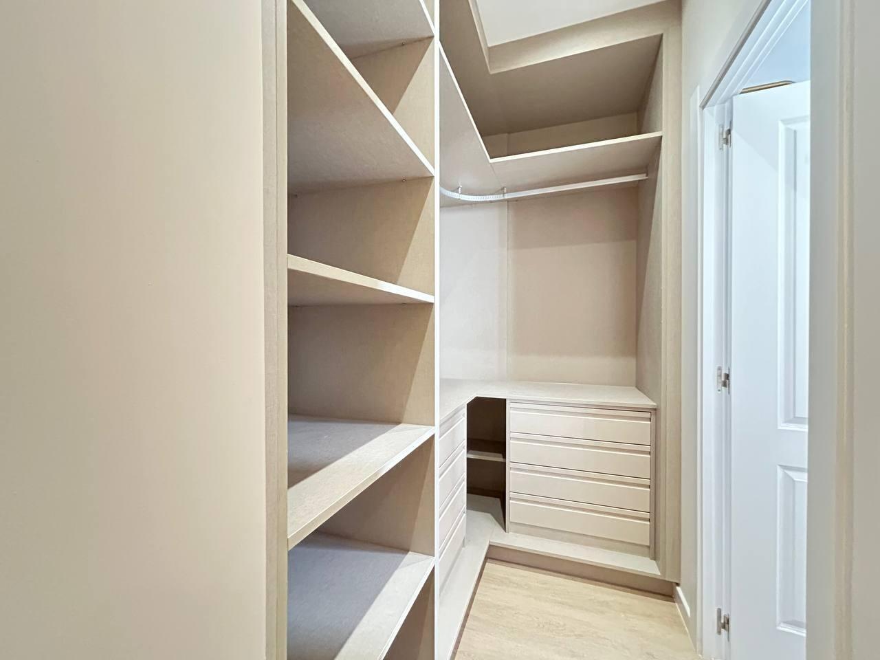 Huoneisto Madrid, Espanja 2 makuuhuonetta, 113 m2 No. 165945