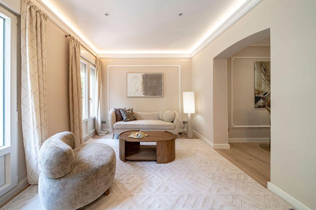 Huoneisto Madrid, Espanja 2 makuuhuonetta, 113 m2 No. 165945