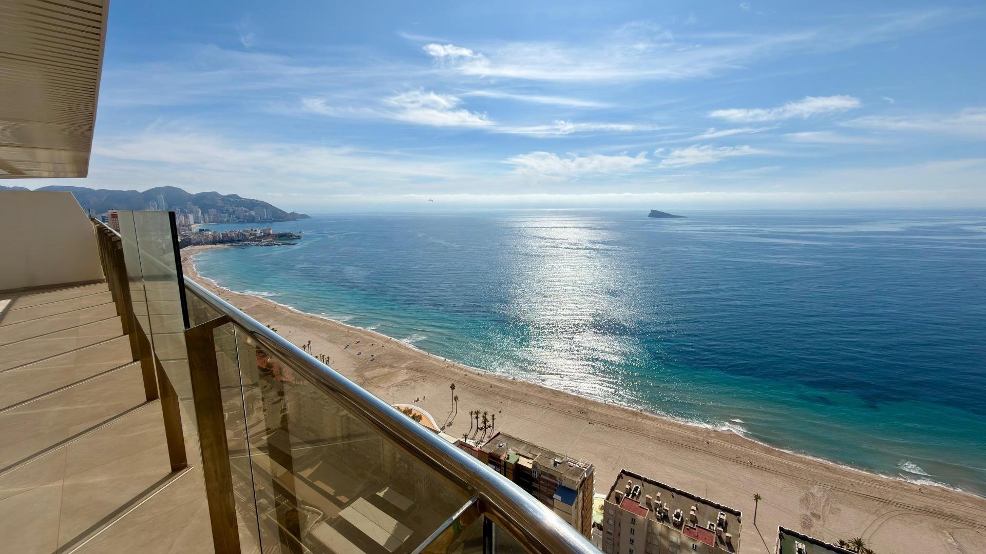 Penthouse in Benidorm, Alicante, Spain 3 bedrooms, 304 sq.m. No. 165948