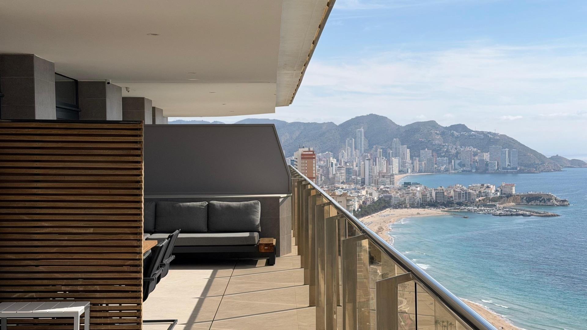 Penthouse in Benidorm, Alicante, Spain 3 bedrooms, 304 sq.m. No. 165948