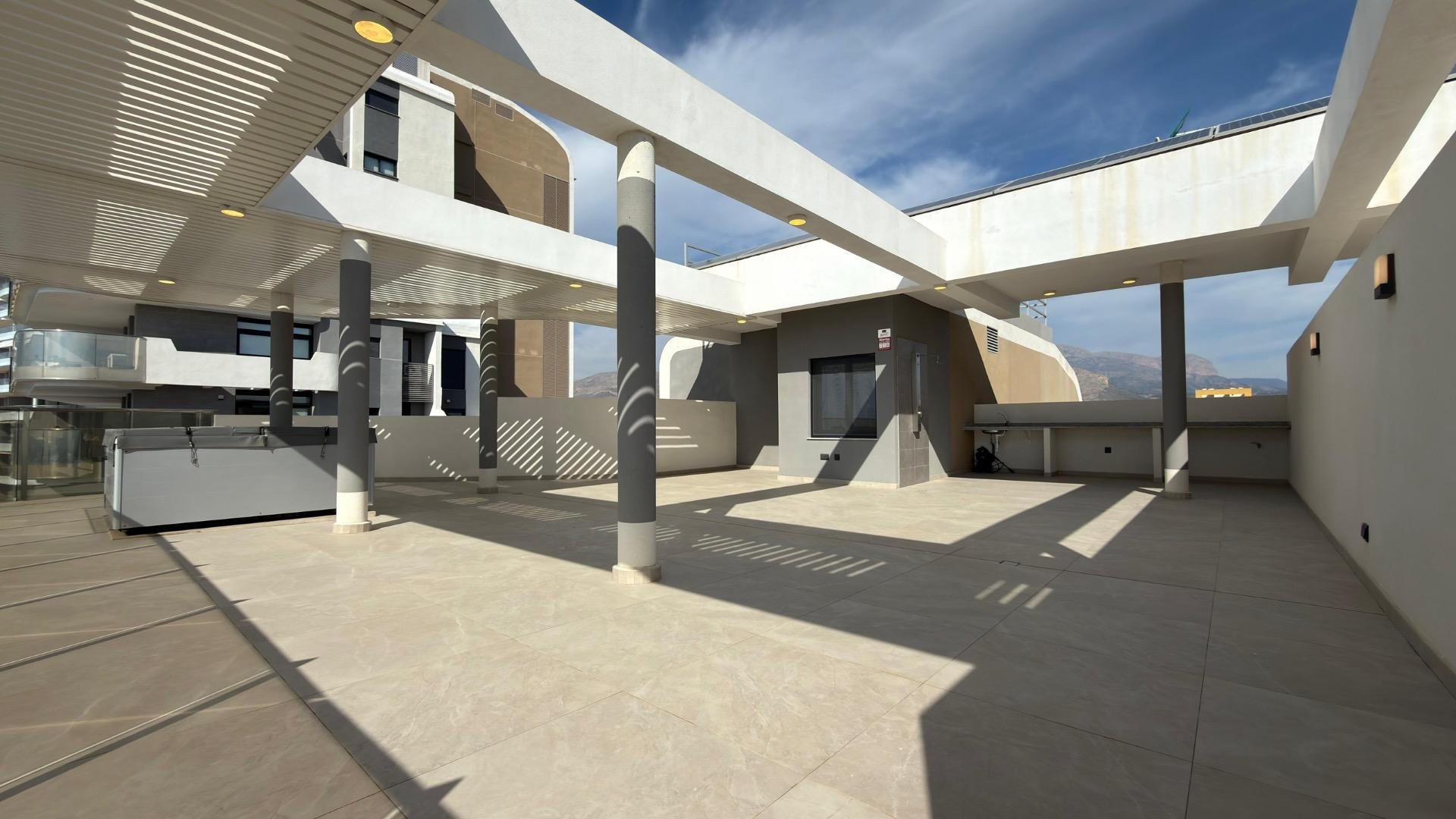 Penthouse in Benidorm, Alicante, Spain 3 bedrooms, 304 sq.m. No. 165948