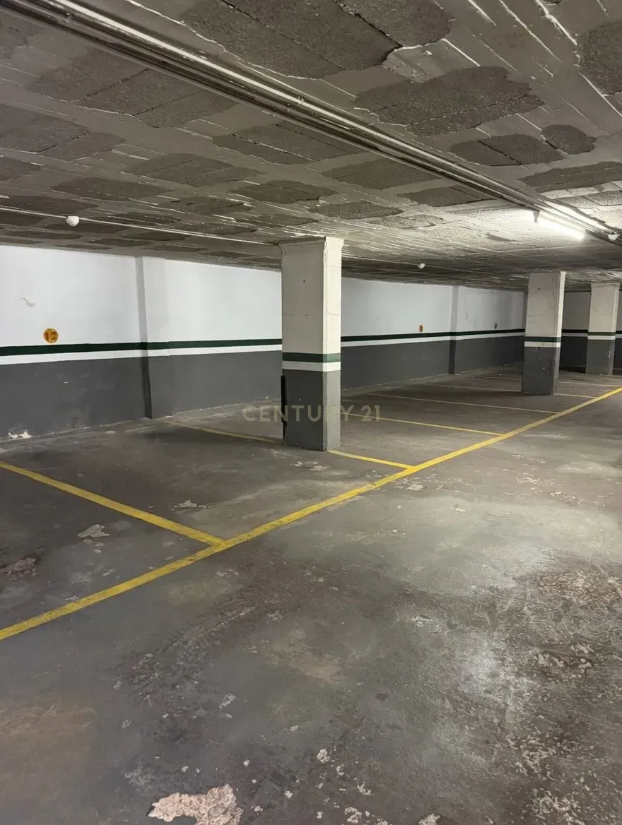 Parking in Barcelona, Spain 11 sq.m. No. 191186
