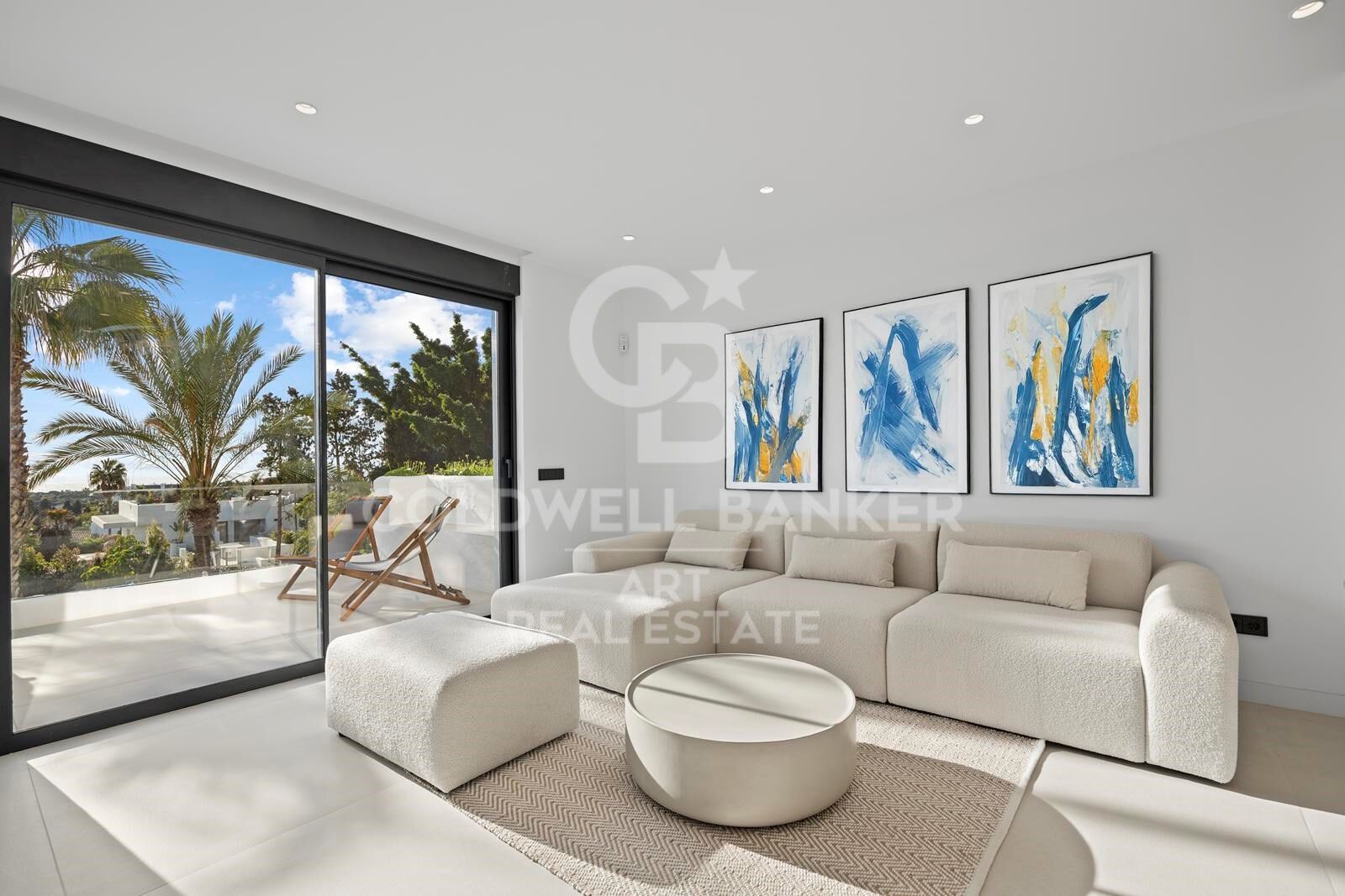 Māja Estepona, Malaga, Spānijā 4 istabas, 281 m2 Nr. 159269