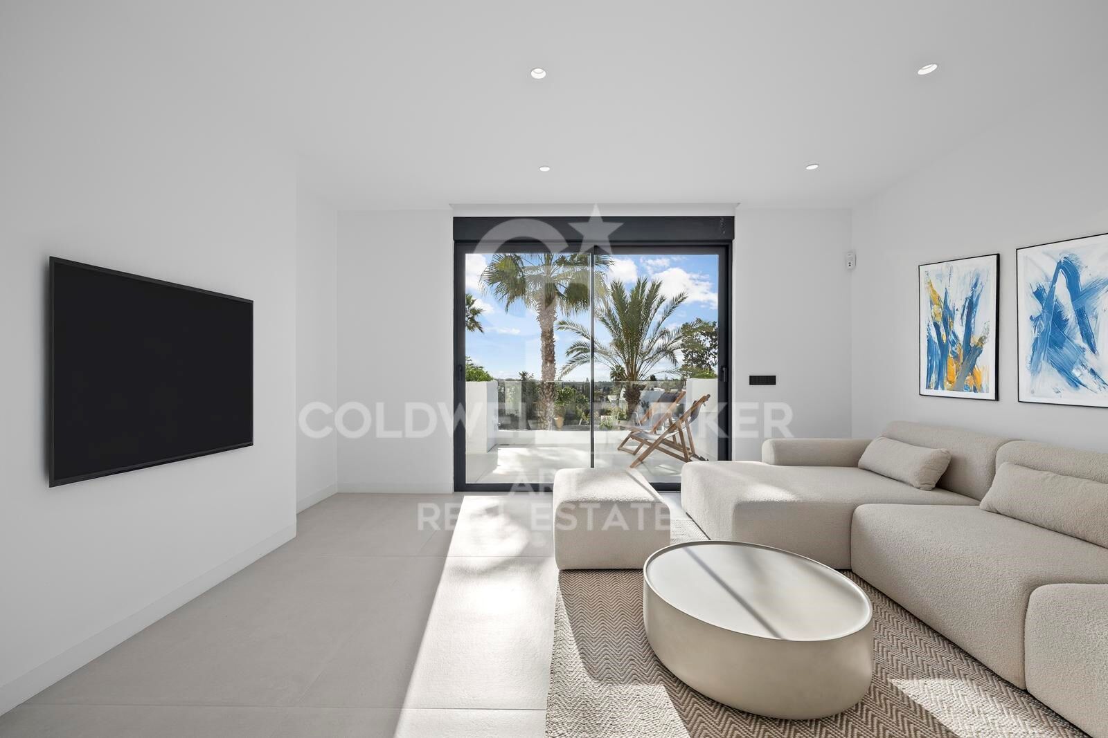 Māja Estepona, Malaga, Spānijā 4 istabas, 281 m2 Nr. 159269