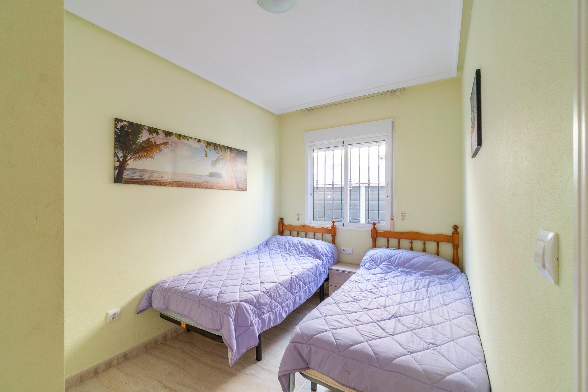 Huoneisto Los Dolses, Alicante, Espanja 2 makuuhuonetta, 58 m2 No. 195419