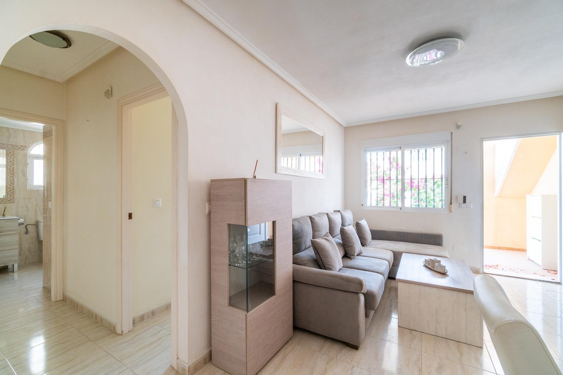Huoneisto Los Dolses, Alicante, Espanja 2 makuuhuonetta, 58 m2 No. 195419