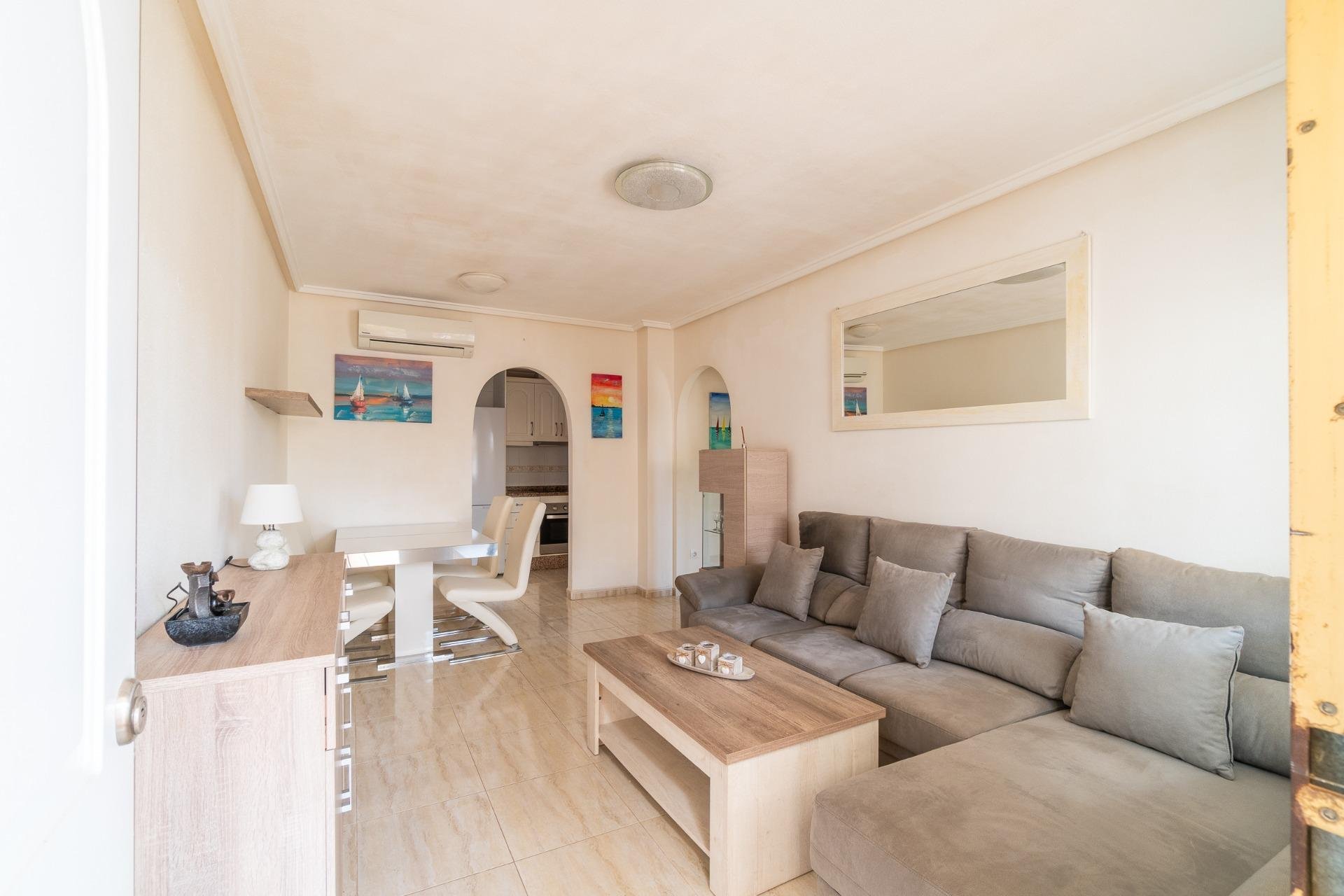 Huoneisto Los Dolses, Alicante, Espanja 2 makuuhuonetta, 58 m2 No. 195419