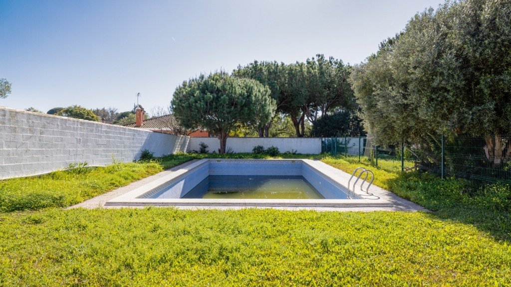 Villa in Chiclana de la Frontera, Cadiz, Spanien 4 Schlafzimmer, 262 m2 Nr. 107684