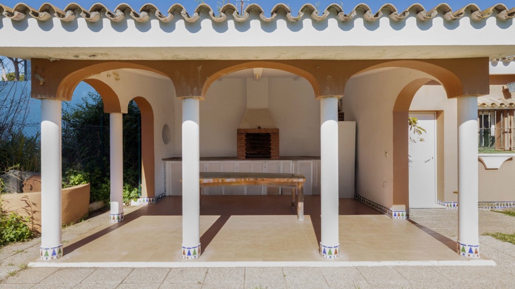 Villa in Chiclana de la Frontera, Cadiz, Spanien 4 Schlafzimmer, 262 m2 Nr. 107684