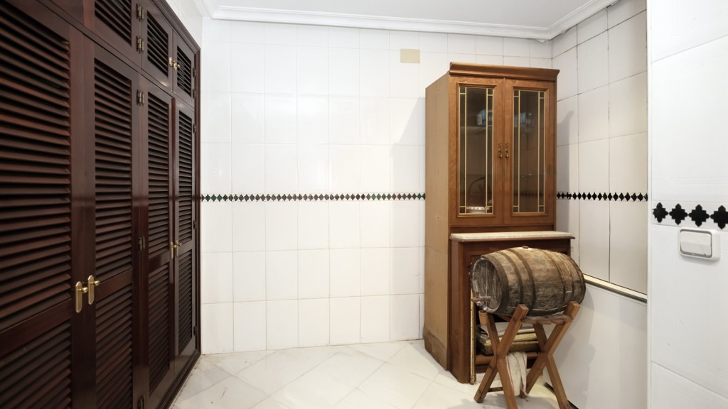 Villa in Chiclana de la Frontera, Cadiz, Spanien 4 Schlafzimmer, 262 m2 Nr. 107684