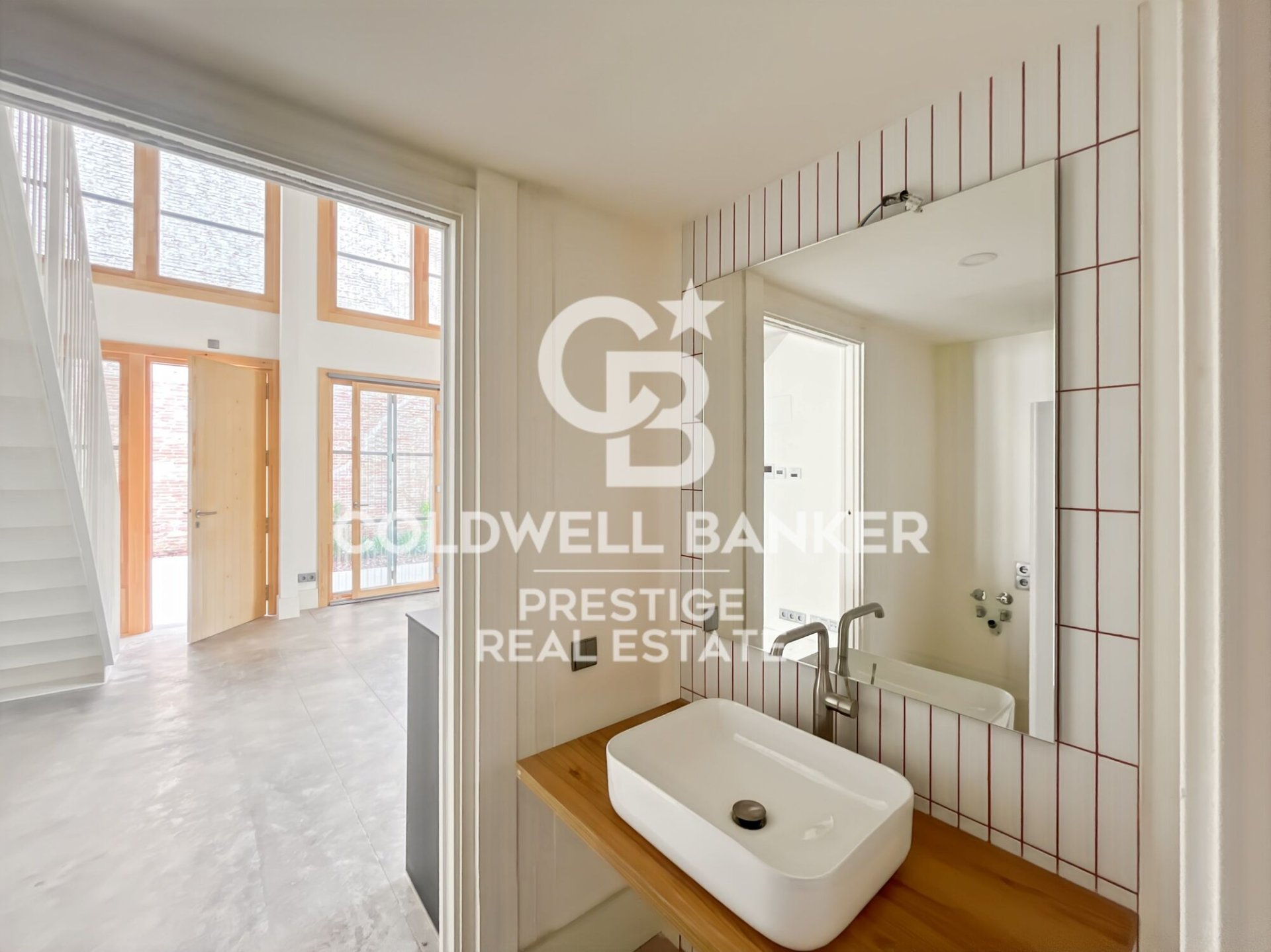 Duplex in Barcelona, Spain 1 bedroom, 109 sq.m. No. 159884