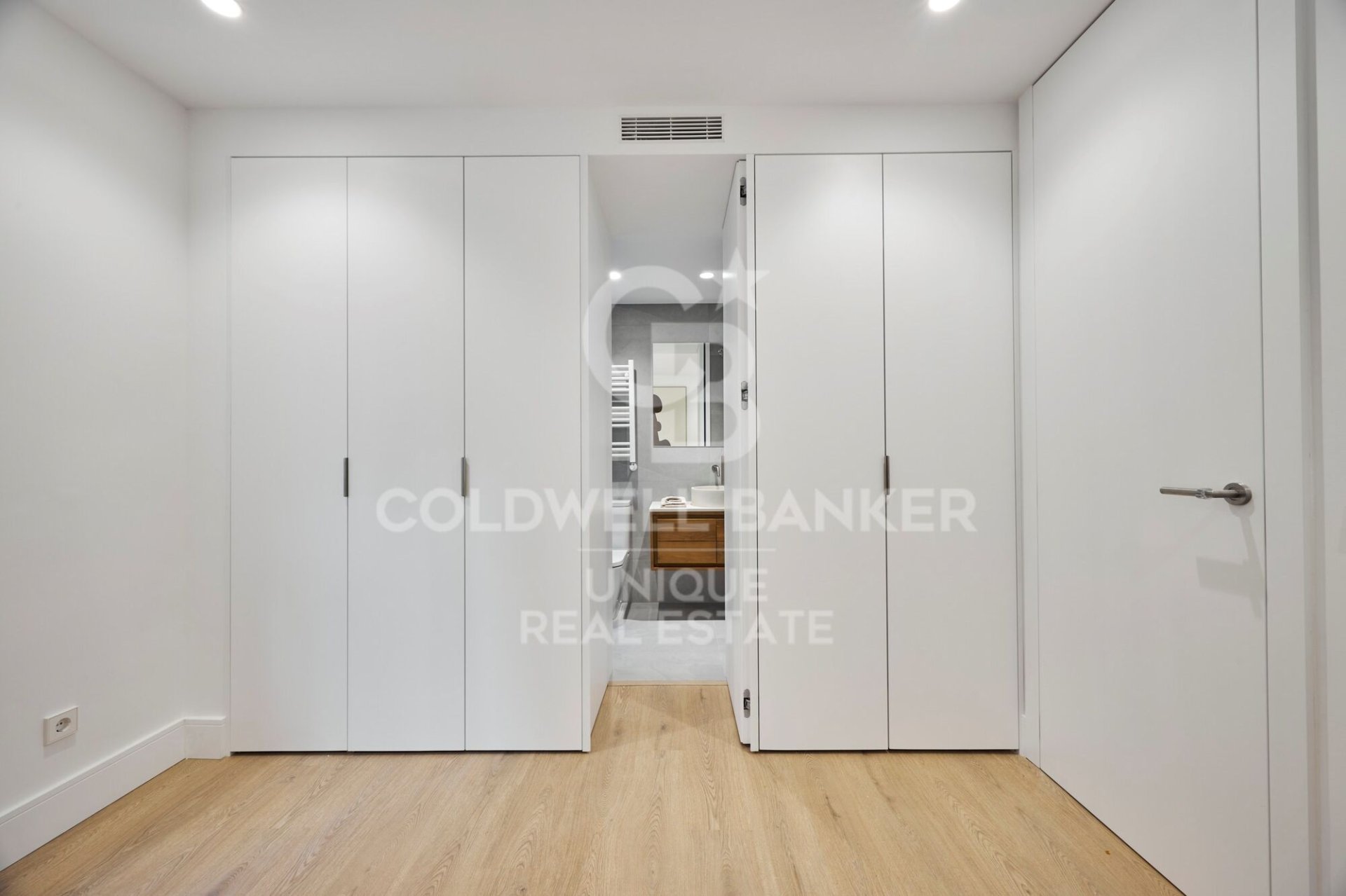 Apartment à Madrid, Espagne 4 chambres, 276 m2 No. 159878