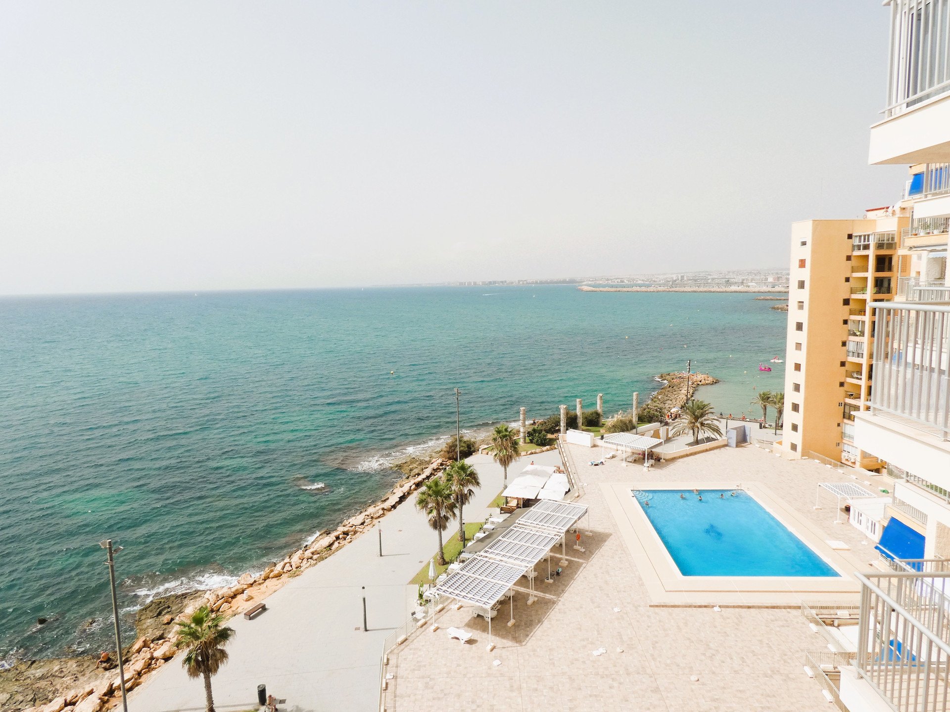 Apartamento en Torrevieja, Alicante, España 3 dormitorios, 110 m2 No. 189226