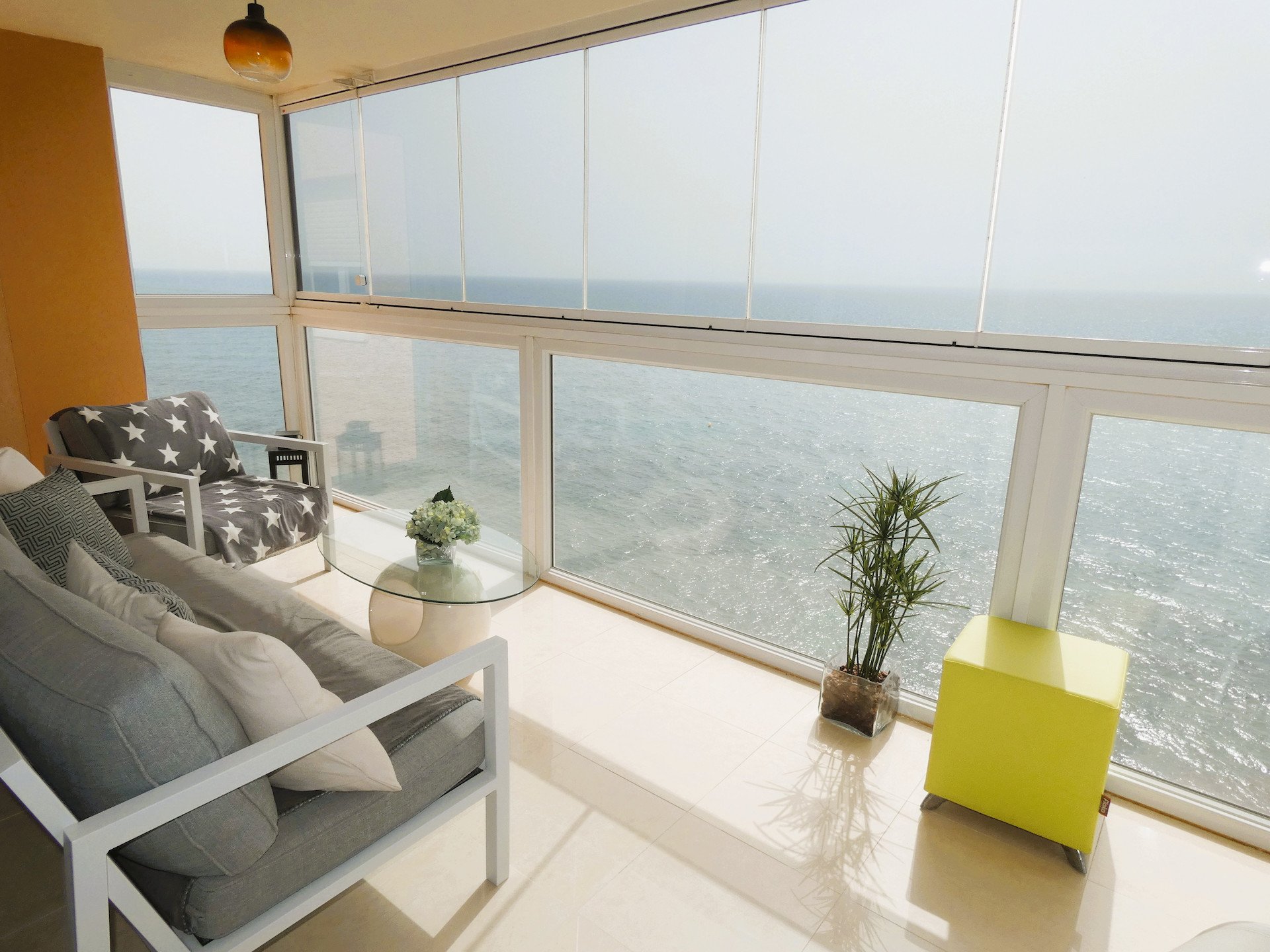 Apartamento en Torrevieja, Alicante, España 3 dormitorios, 110 m2 No. 189226