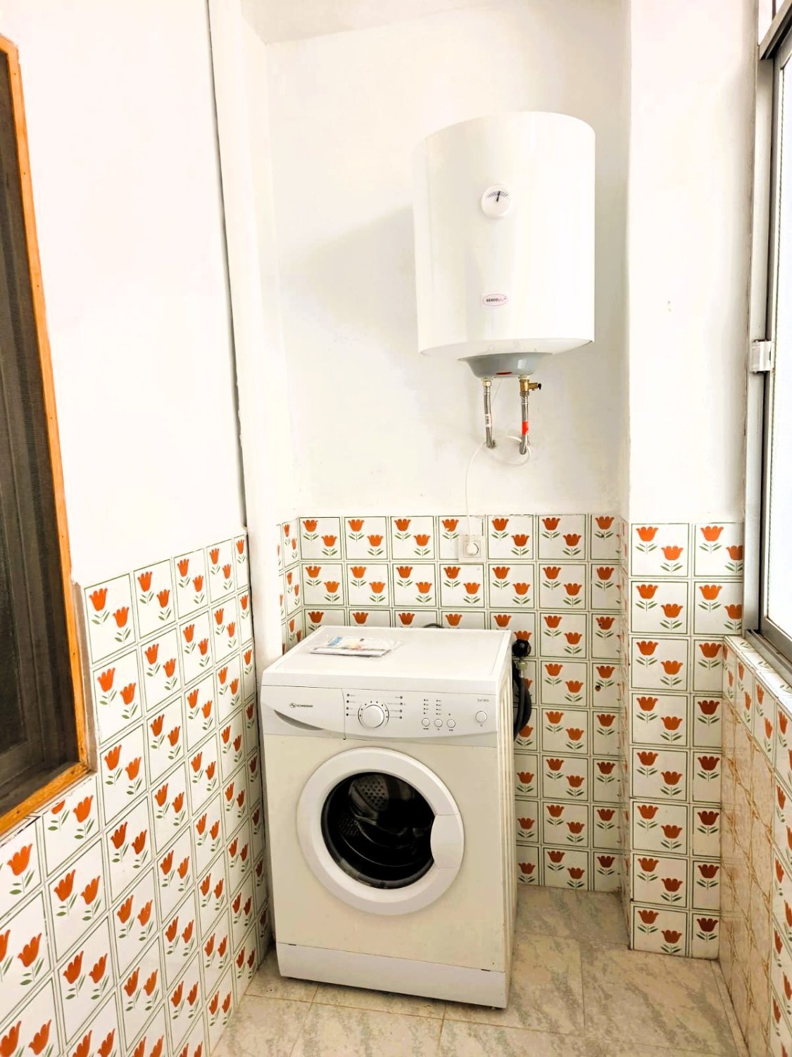 Apartamento en Torrevieja, Alicante, España 3 dormitorios, 95 m2 No. 189229