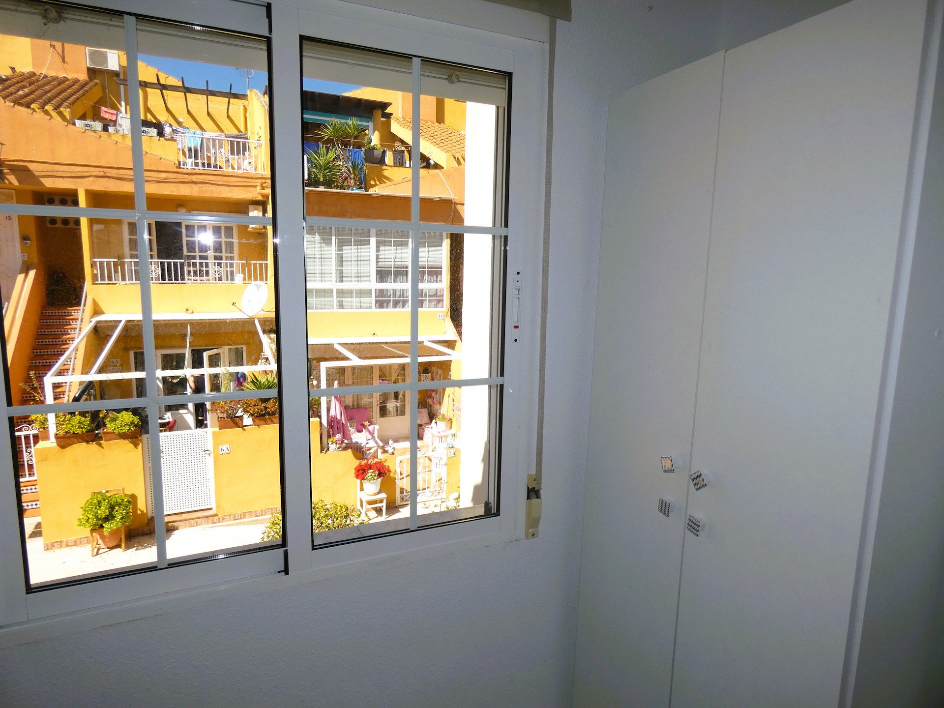 Bungalow in Torrevieja, Alicante, Spain 3 bedrooms, 97 sq.m. No. 189230