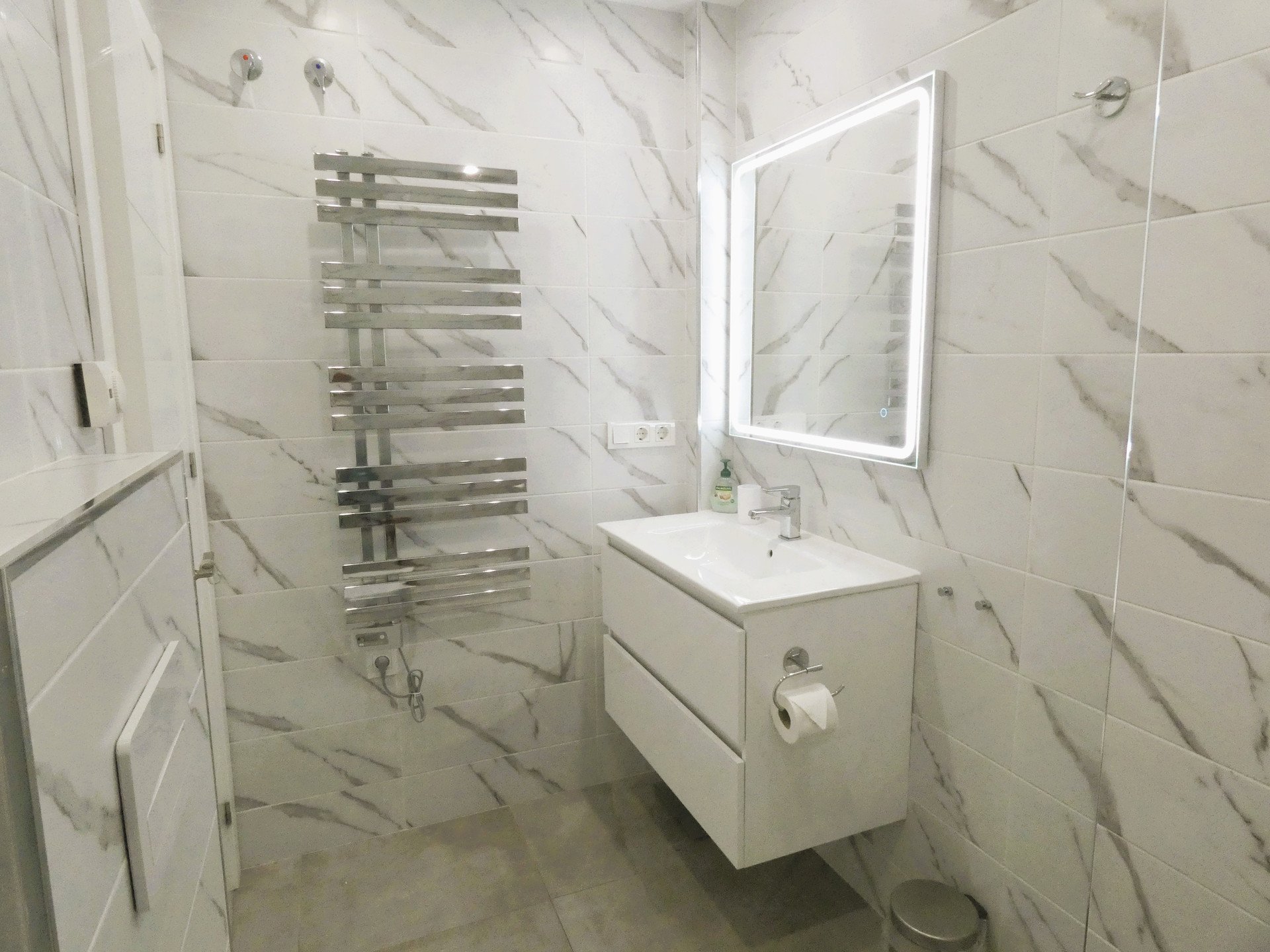 Apartamento en Torrevieja, Alicante, España 3 dormitorios, 80 m2 No. 189228