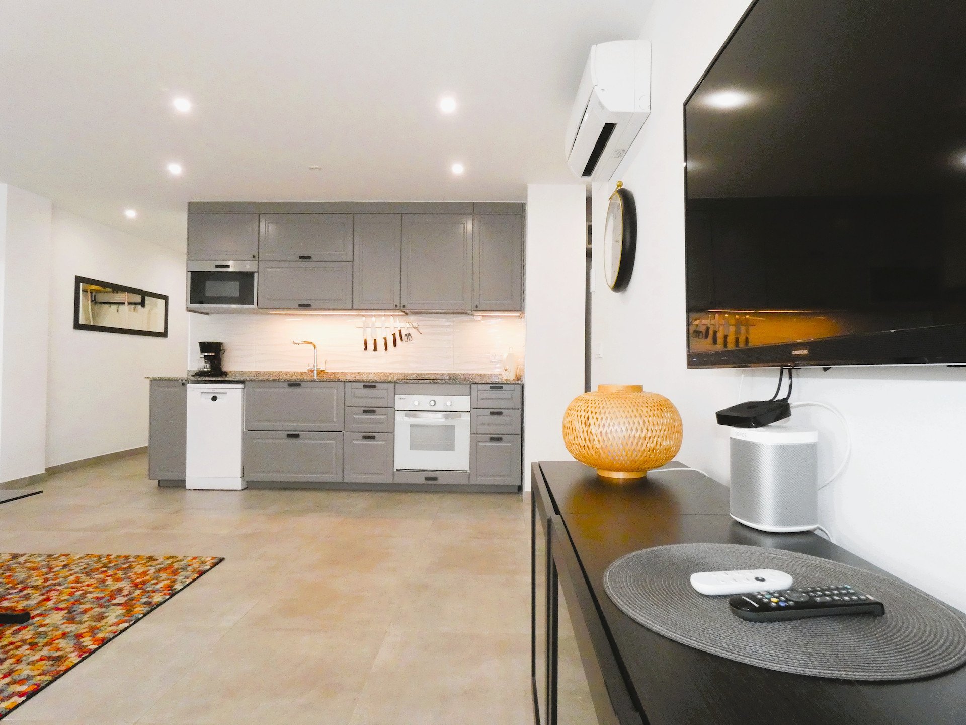 Apartamento en Torrevieja, Alicante, España 3 dormitorios, 80 m2 No. 189228