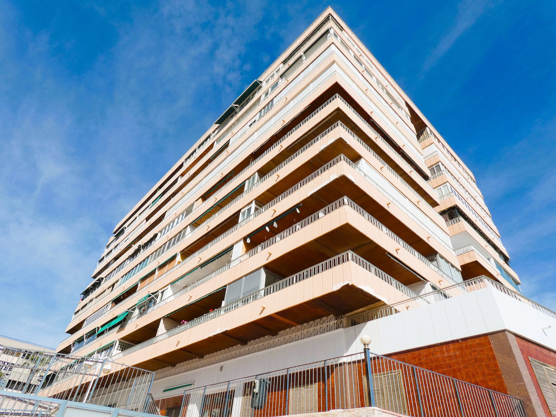 Apartamento en Torrevieja, Alicante, España 3 dormitorios, 80 m2 No. 189228