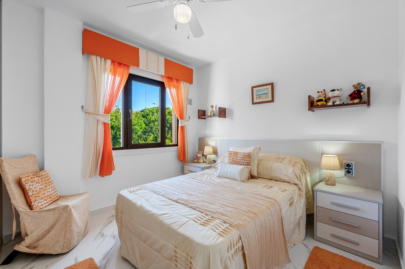 Villa in Almoradi, Alicante, Spanien 5 Schlafzimmer, 375 m2 Nr. 138530