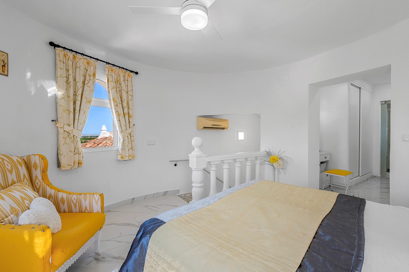 Villa in Almoradi, Alicante, Spanien 5 Schlafzimmer, 375 m2 Nr. 138530