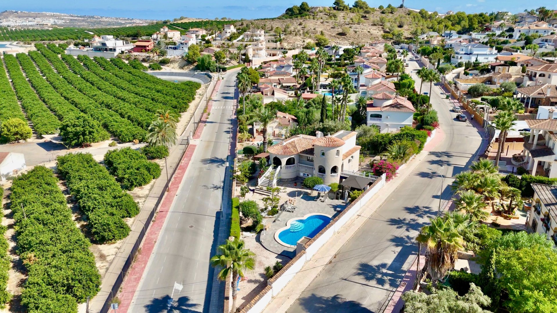 Villa in Almoradi, Alicante, Spanien 5 Schlafzimmer, 375 m2 Nr. 138530