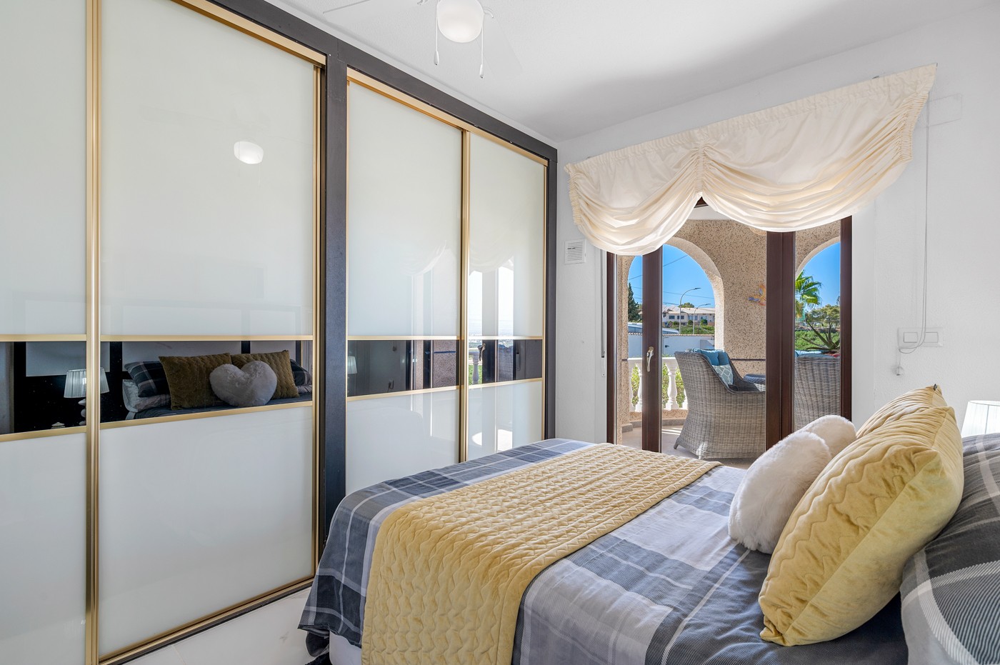 Villa in Almoradi, Alicante, Spanien 5 Schlafzimmer, 375 m2 Nr. 138530