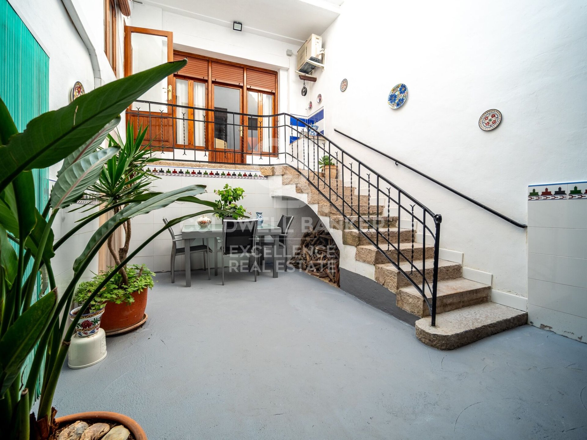 Māja Oliva, Valencia, Spānijā 8 istabas, 506 m2 Nr. 156795