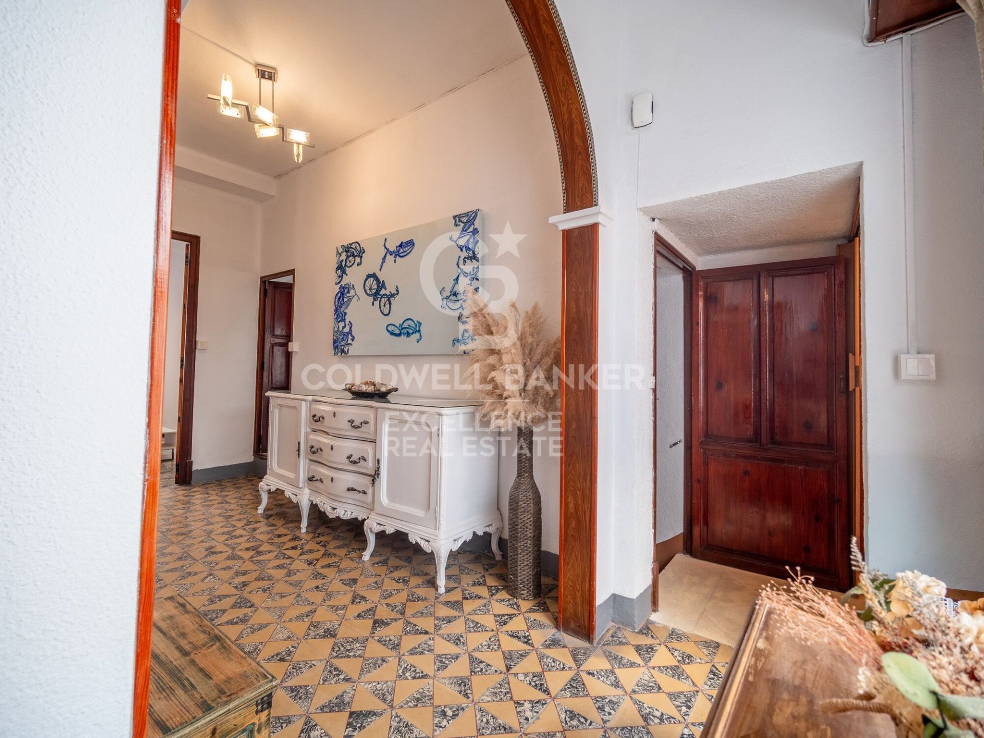 Māja Oliva, Valencia, Spānijā 8 istabas, 506 m2 Nr. 156795