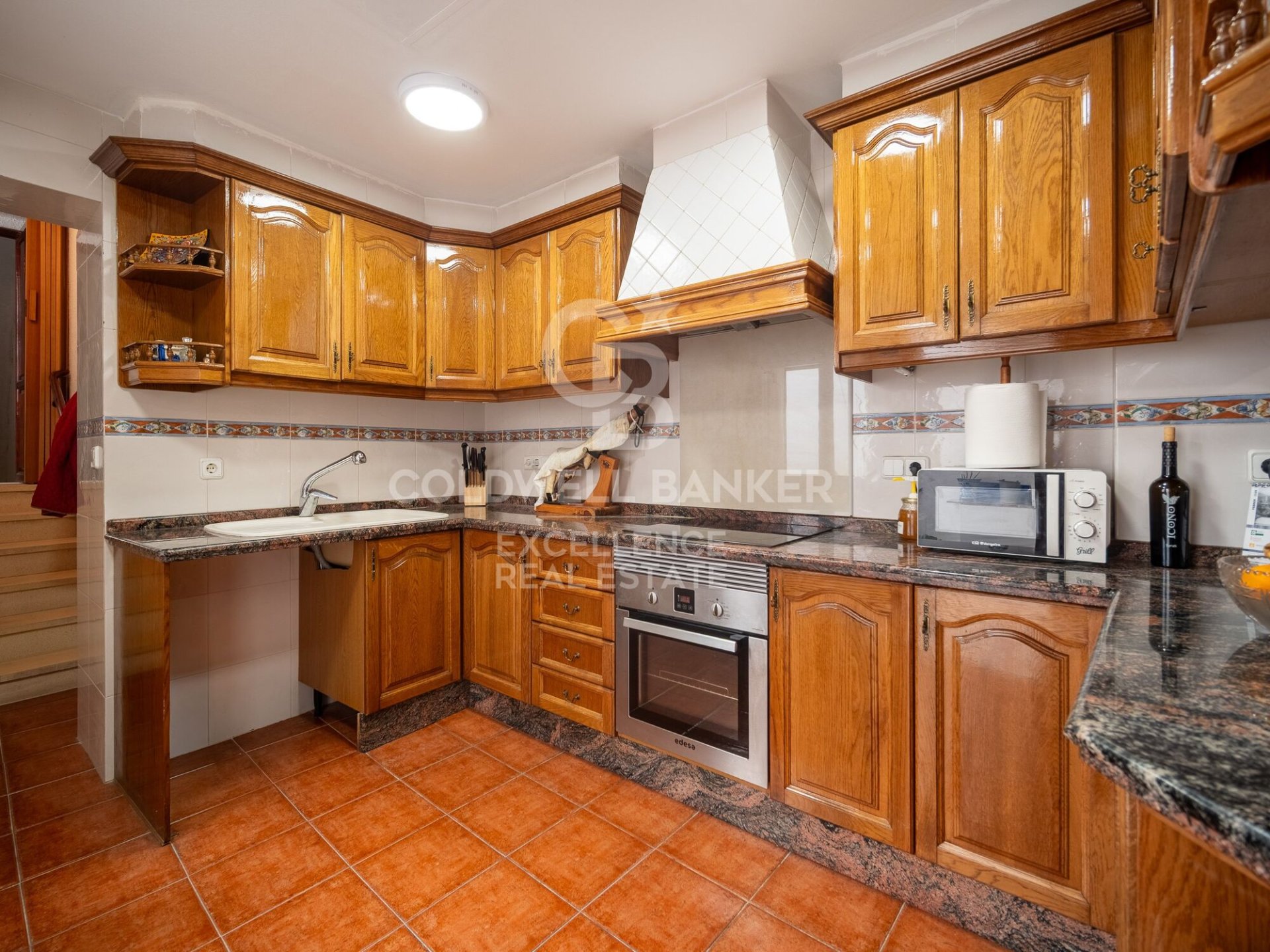 Māja Oliva, Valencia, Spānijā 8 istabas, 506 m2 Nr. 156795