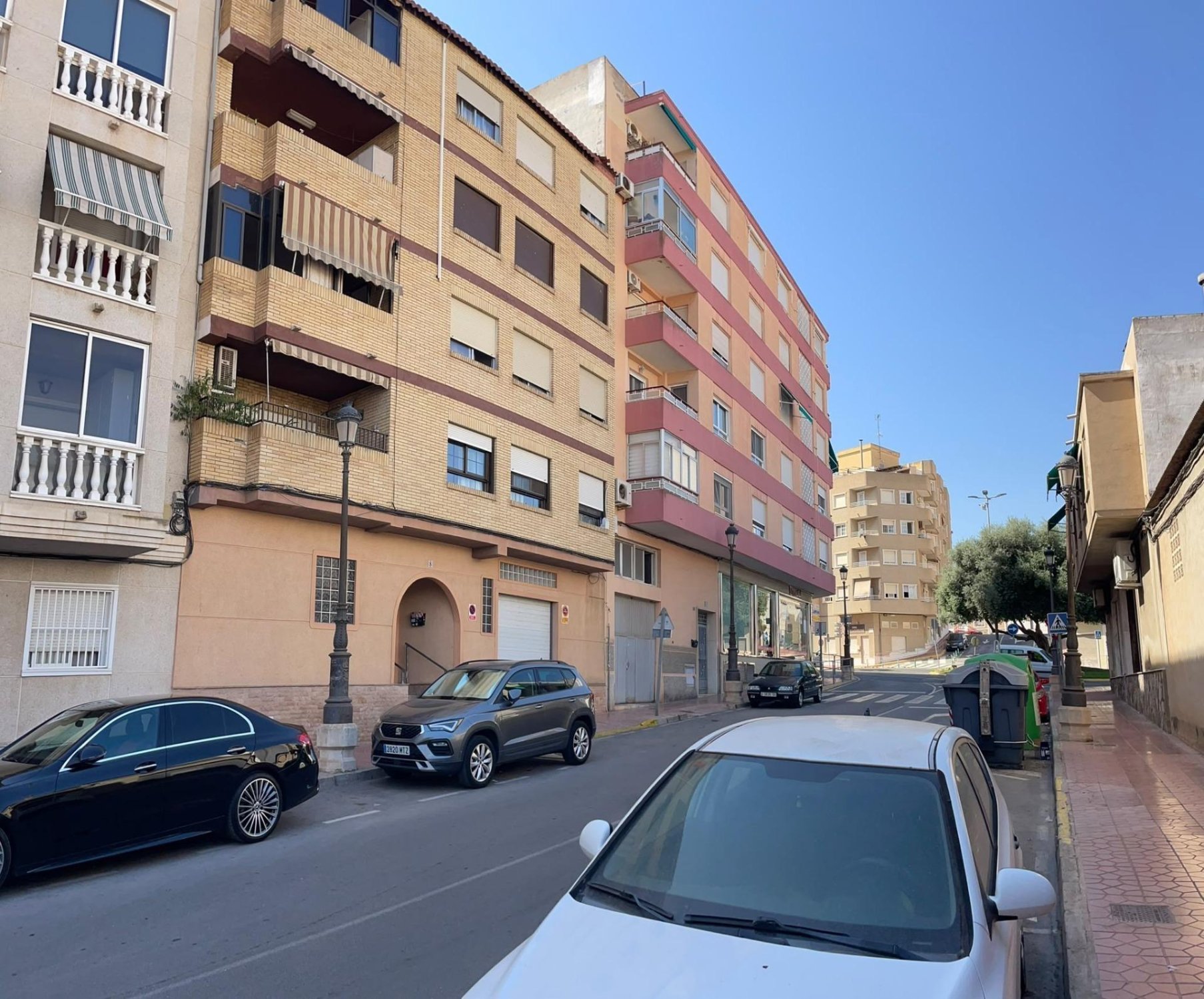 Apartment in Torrevieja, Alicante, Spain 4 bedrooms, 177 sq.m. No. 196145