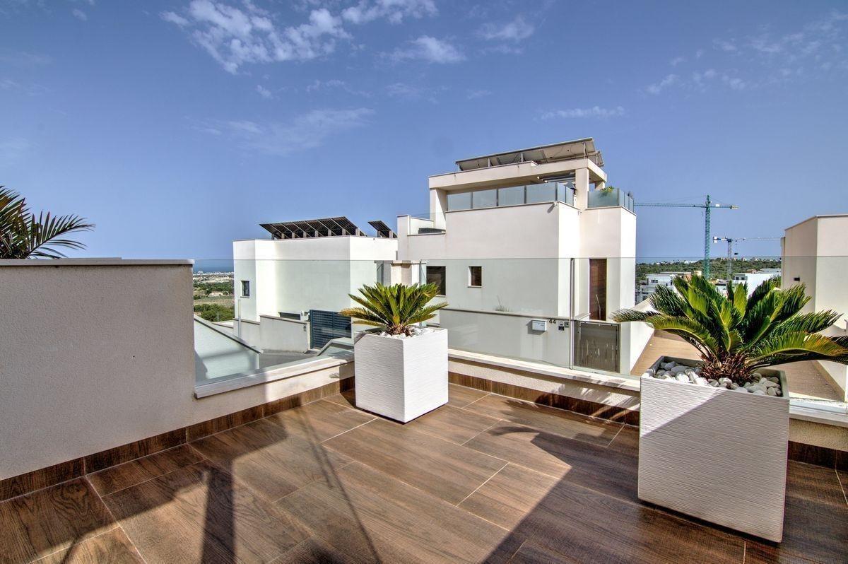 Villa in San Miguel de Salinas, Alicante, Spanien 2 Schlafzimmer, 91 m2 Nr. 196144