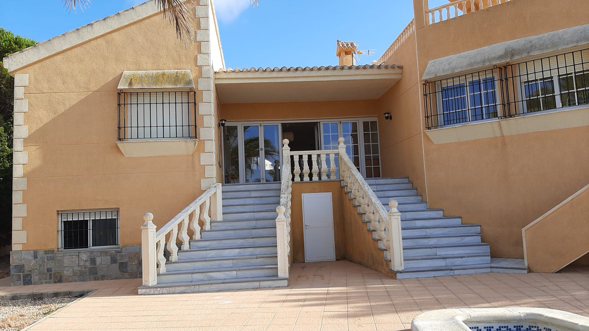 Villa in La Manga del Mar Menor, Murcia, Spain 3 bedrooms, 465 sq.m. No. 163345