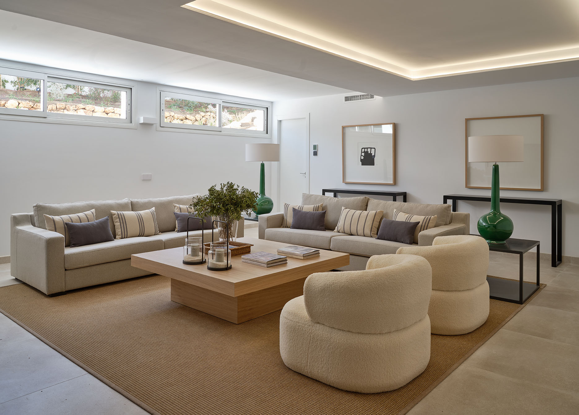 Duplex à Marbella, Malaga, Espagne 5 chambres, 504 m2 No. 181054