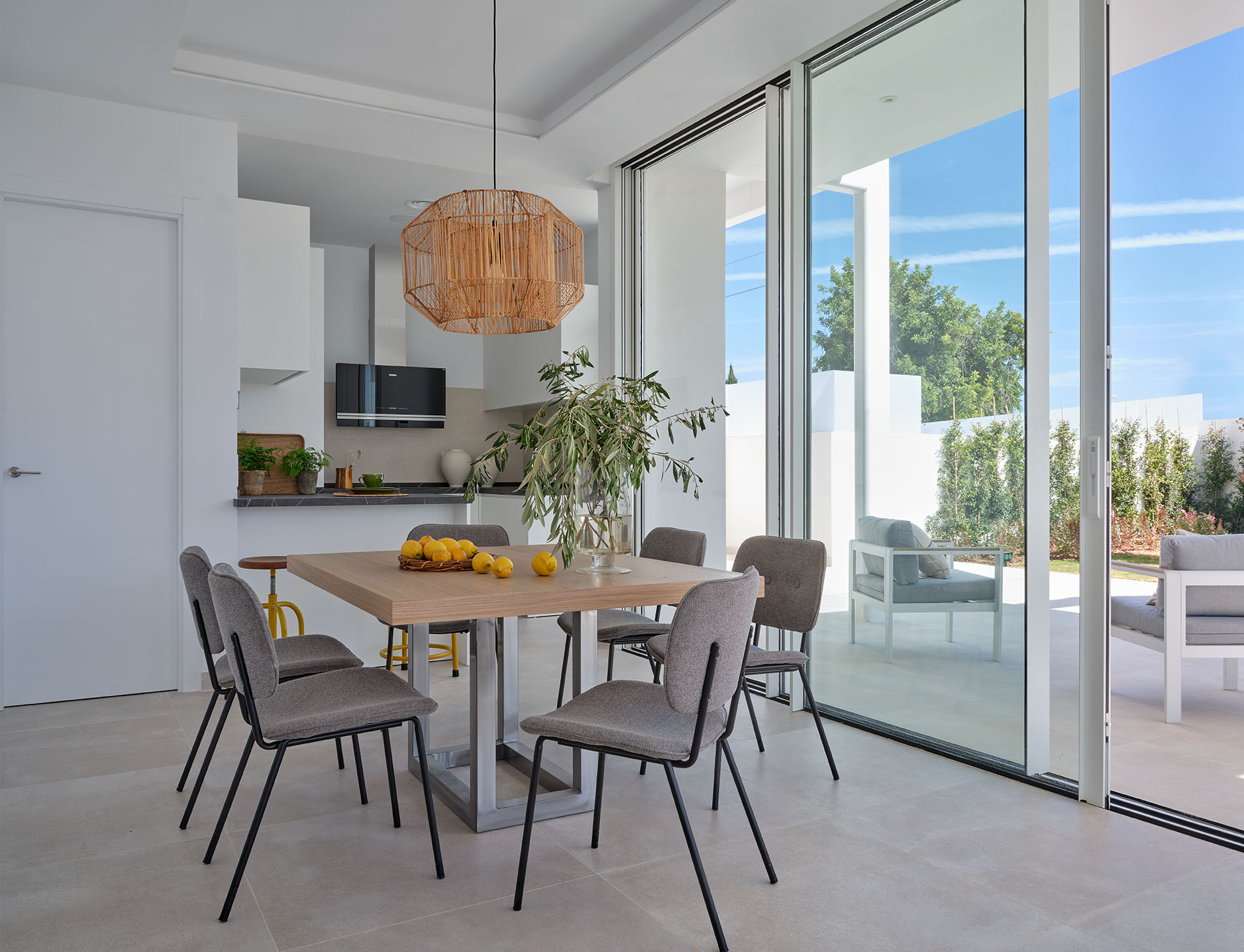 Duplex à Marbella, Malaga, Espagne 5 chambres, 504 m2 No. 181054