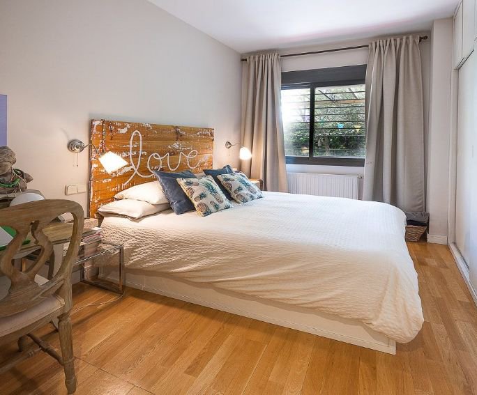 Apartment in Madrid, Spain 2 bedrooms, 143 sq.m. No. 76227