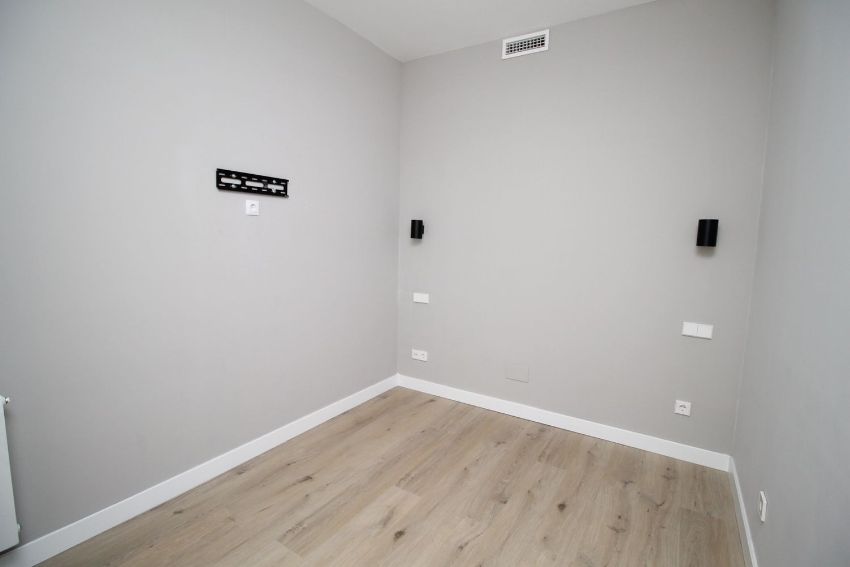 Apartment à Madrid, Espagne 2 chambres, 69 m2 No. 76228