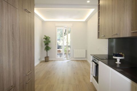 Huoneisto Madrid, Espanja 2 makuuhuonetta, 69 m2 No. 76228