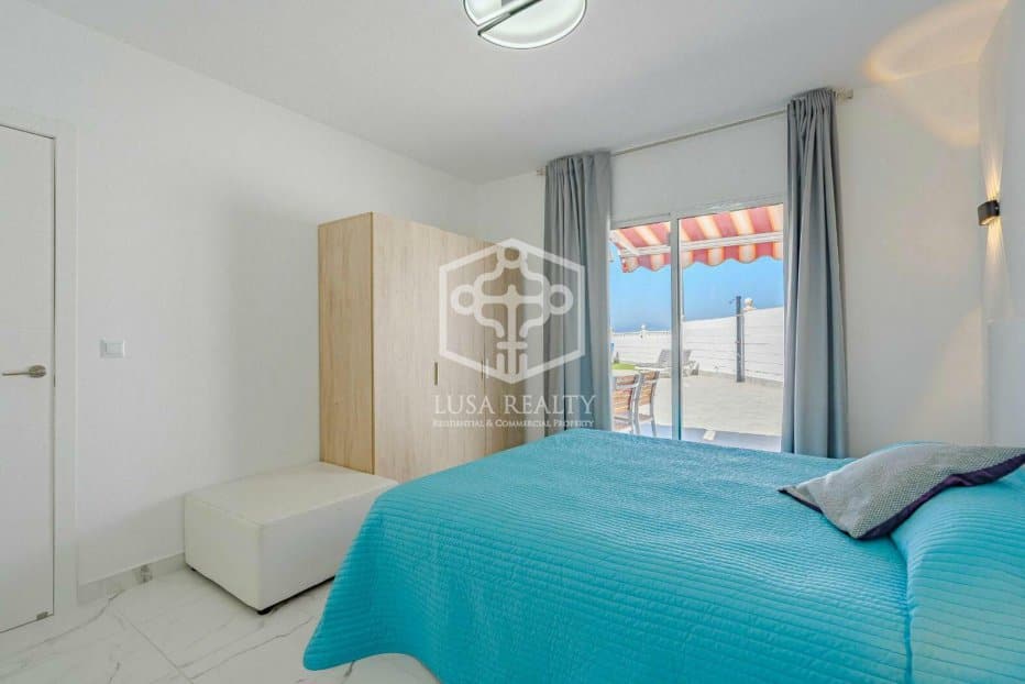 Villa i Adeje, Tenerife, Spanien 3 sovrum, 127 kvm. Nr. 101654