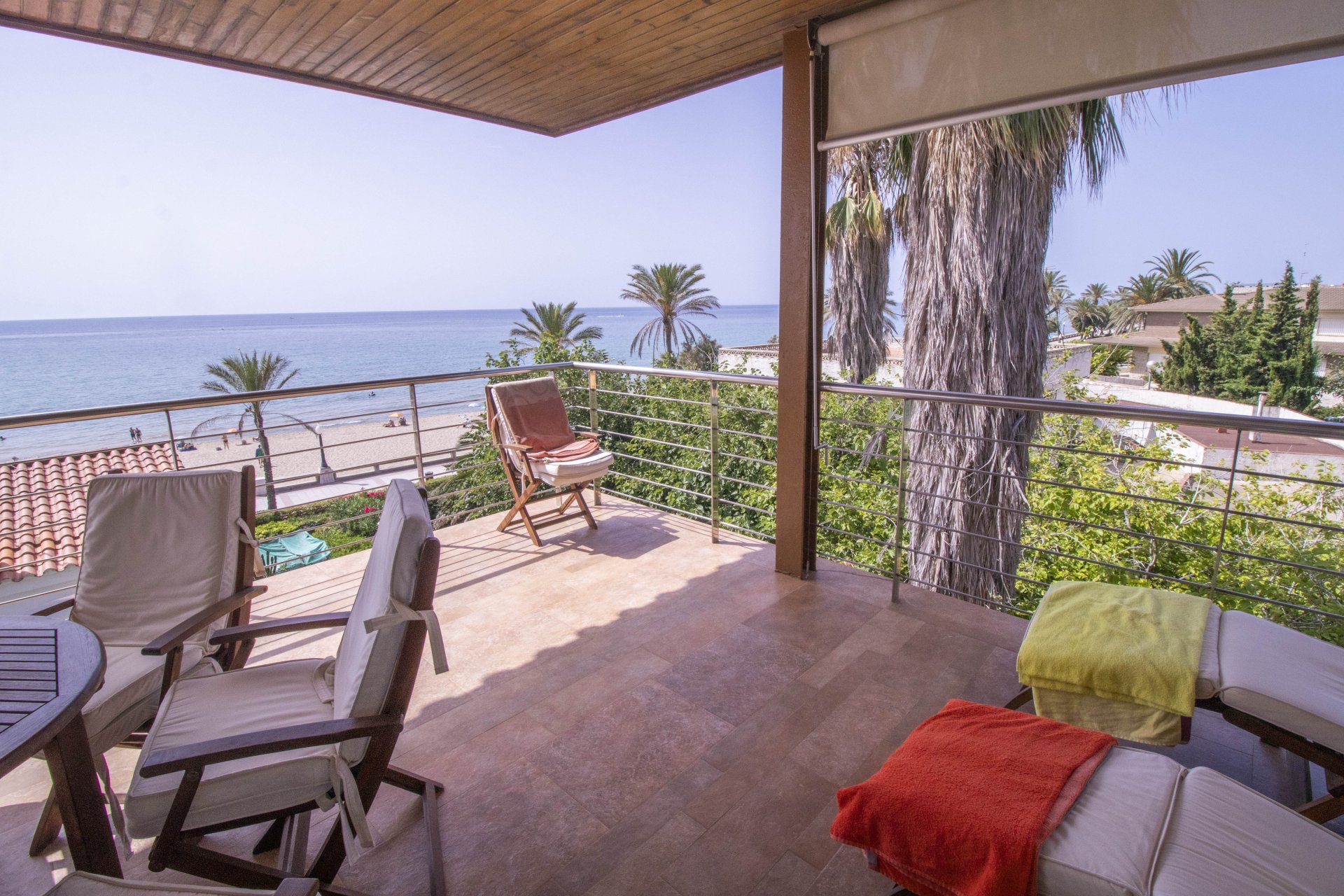 Hus i Coma-Ruga, Tarragona, Spanien 8 sovrum,  Nr. 141288