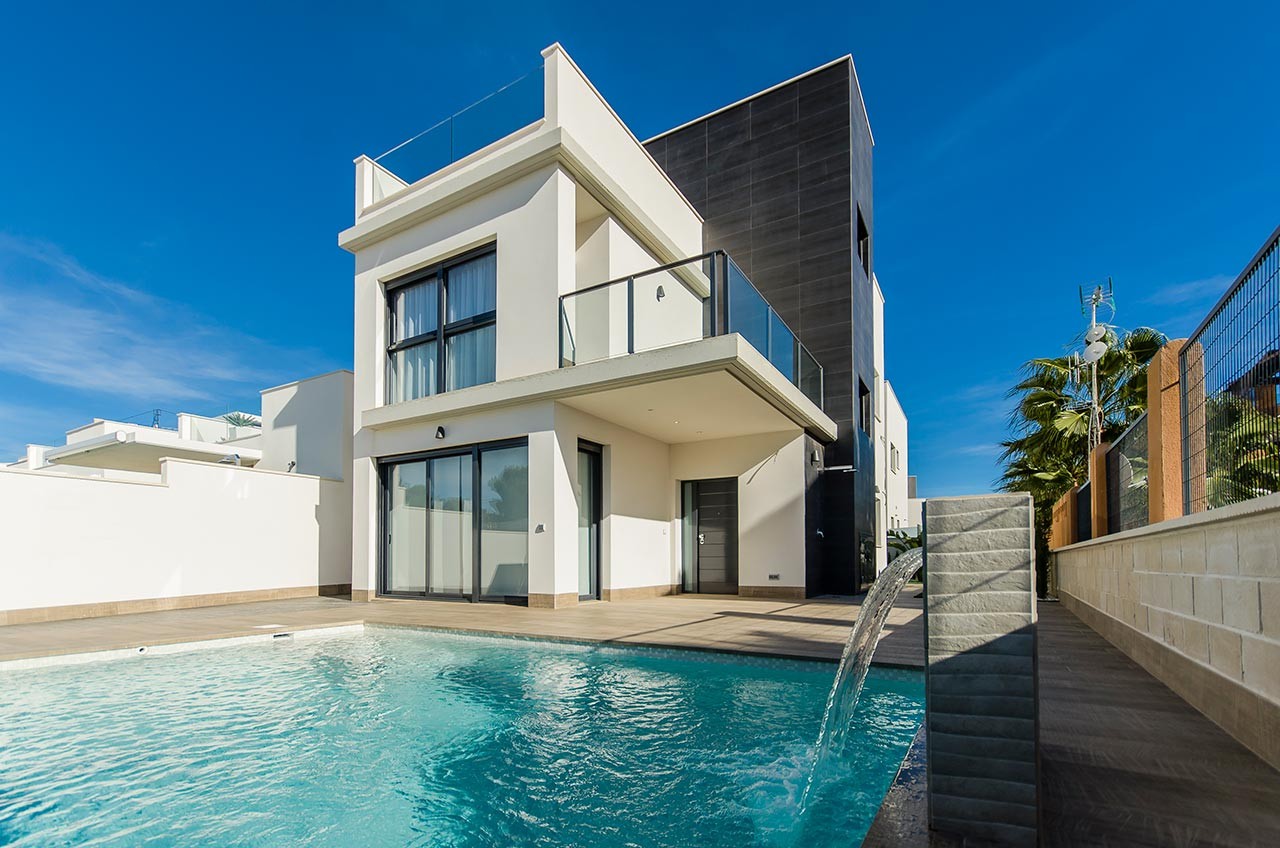 Villa in San Miguel de Salinas, Alicante, Spanien 3 Schlafzimmer, 145 m2 Nr. 76711